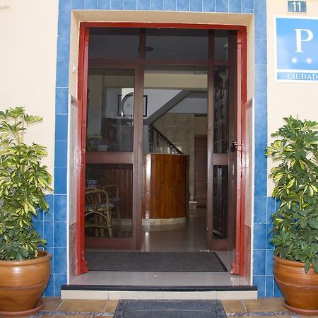 Pension La Palma 엘푸에르토데산타마리아 외부 사진
